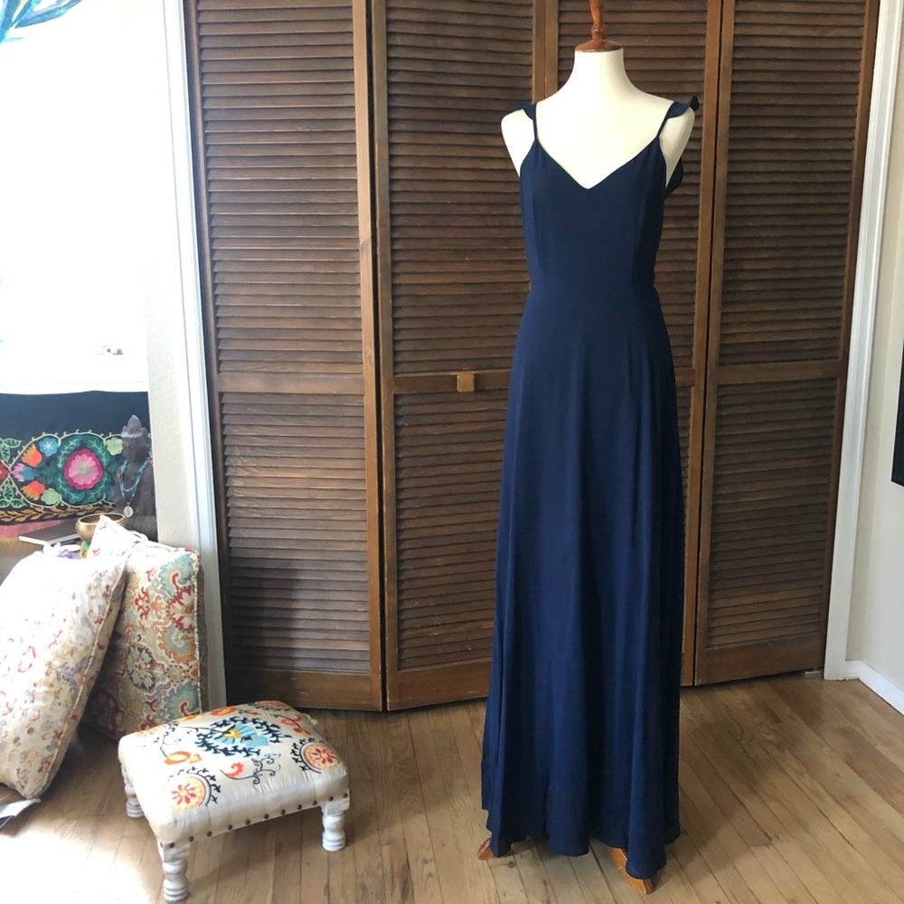 Lulu’s Navy Blue Maxi Dress